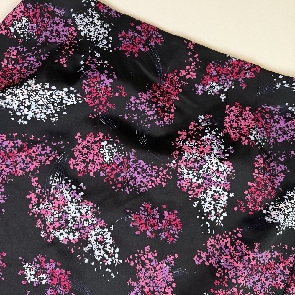 Lane Bryant Pencil Skirt Women's 26 Black Floral Career Workwear Business Casual